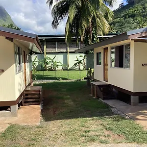 Fare To'erau & Mara'amu Chalet Papetoai