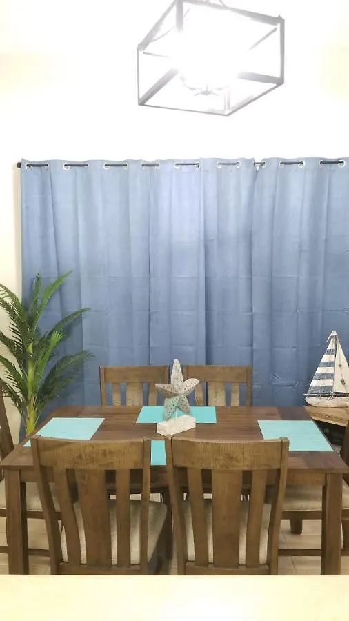 Golden Dream Villas 306 A Isabela 0*,